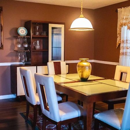 Castle Comfort Ellenwood Luaran gambar
