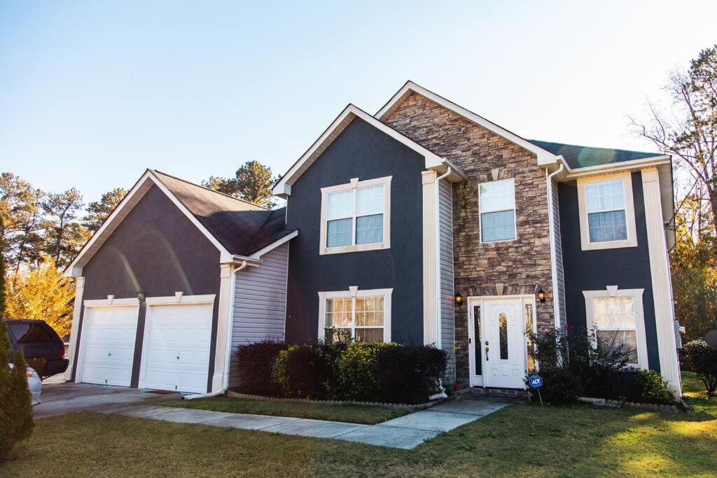 Castle Comfort Ellenwood Luaran gambar