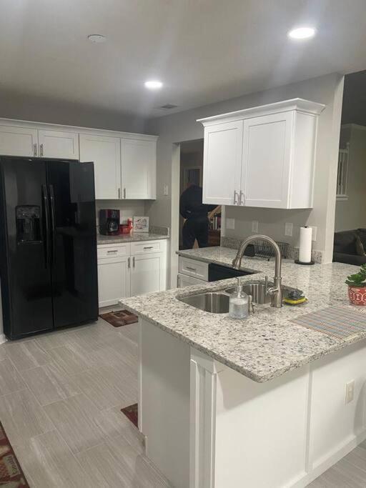 Castle Comfort Ellenwood Luaran gambar