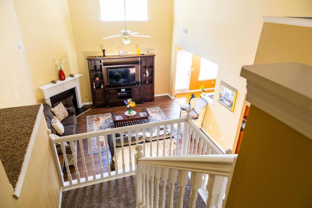 Castle Comfort Ellenwood Luaran gambar